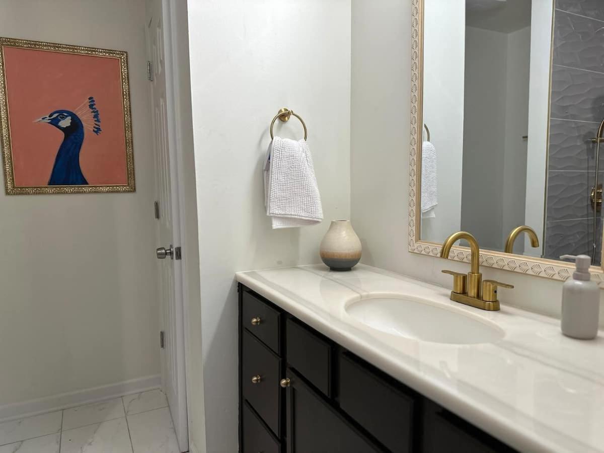 Vine City Home - Duplex - 3 Mins From Gwcc & Mercedes- Benz Stadium Atlanta Dış mekan fotoğraf