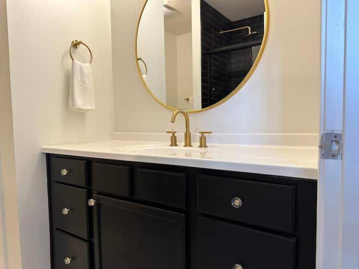 Vine City Home - Duplex - 3 Mins From Gwcc & Mercedes- Benz Stadium Atlanta Dış mekan fotoğraf