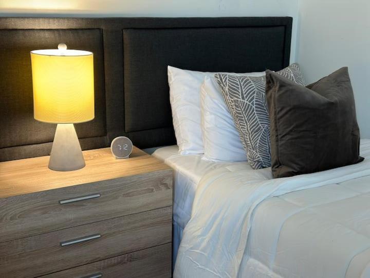 Vine City Home - Duplex - 3 Mins From Gwcc & Mercedes- Benz Stadium Atlanta Dış mekan fotoğraf